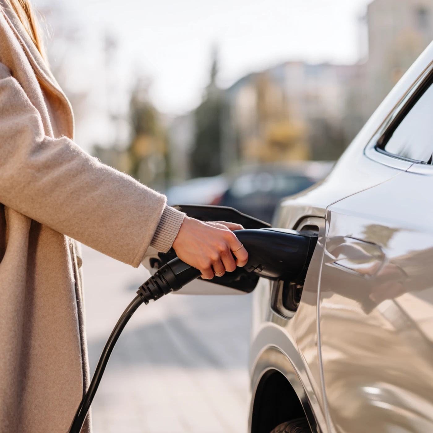 Borne de Recharge Électrique Laval Montréal 2025 : Installation par Maître Électricien
